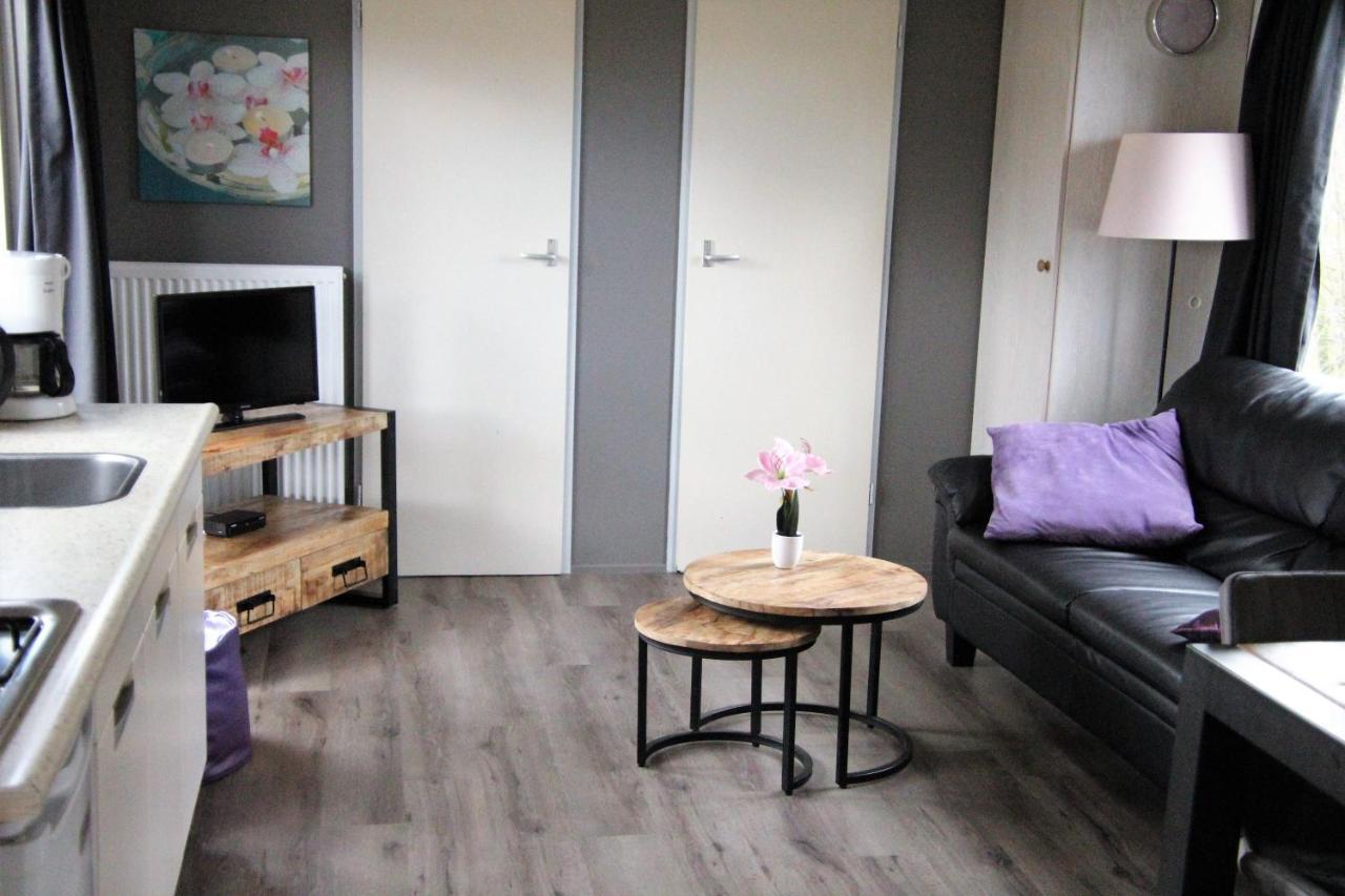 Hofgalow Chalet Op Camping "De Stal" Drijber 외부 사진